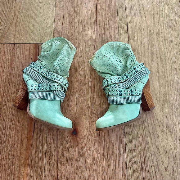 Booties - Picture 2 of 6